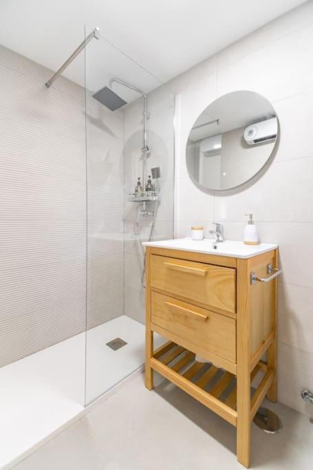 Precioso Piso Estilo Rustico A 10 Min De Santander Apartment Camargo Bagian luar foto